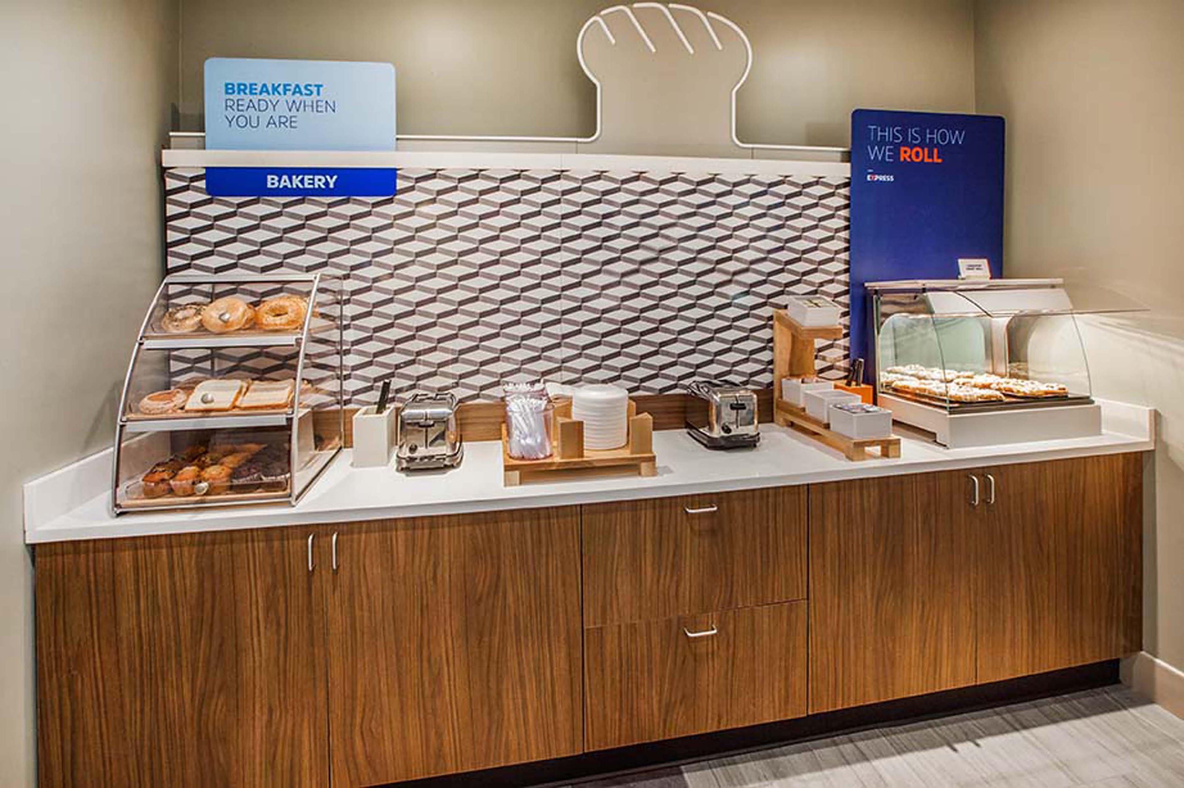 Holiday Inn Express Hotel & Suites La Place By Ihg Экстерьер фото